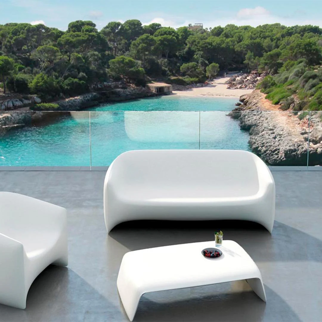 Blow Coffee Table - Modern Patio Furniture - Image 4