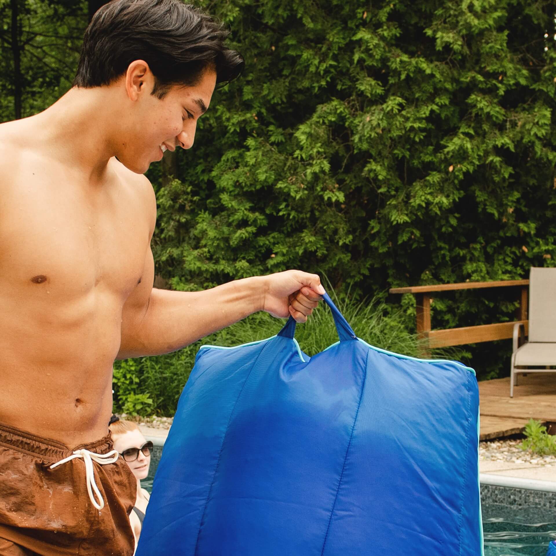 Captain's Pool Float - Image 14