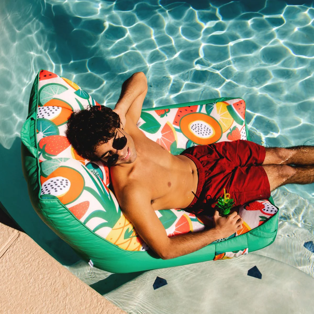 Captain's Pool Float - Image 58