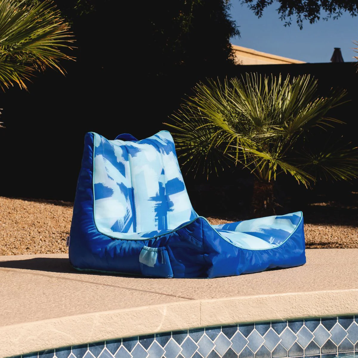 Captain's Pool Float - Image 73