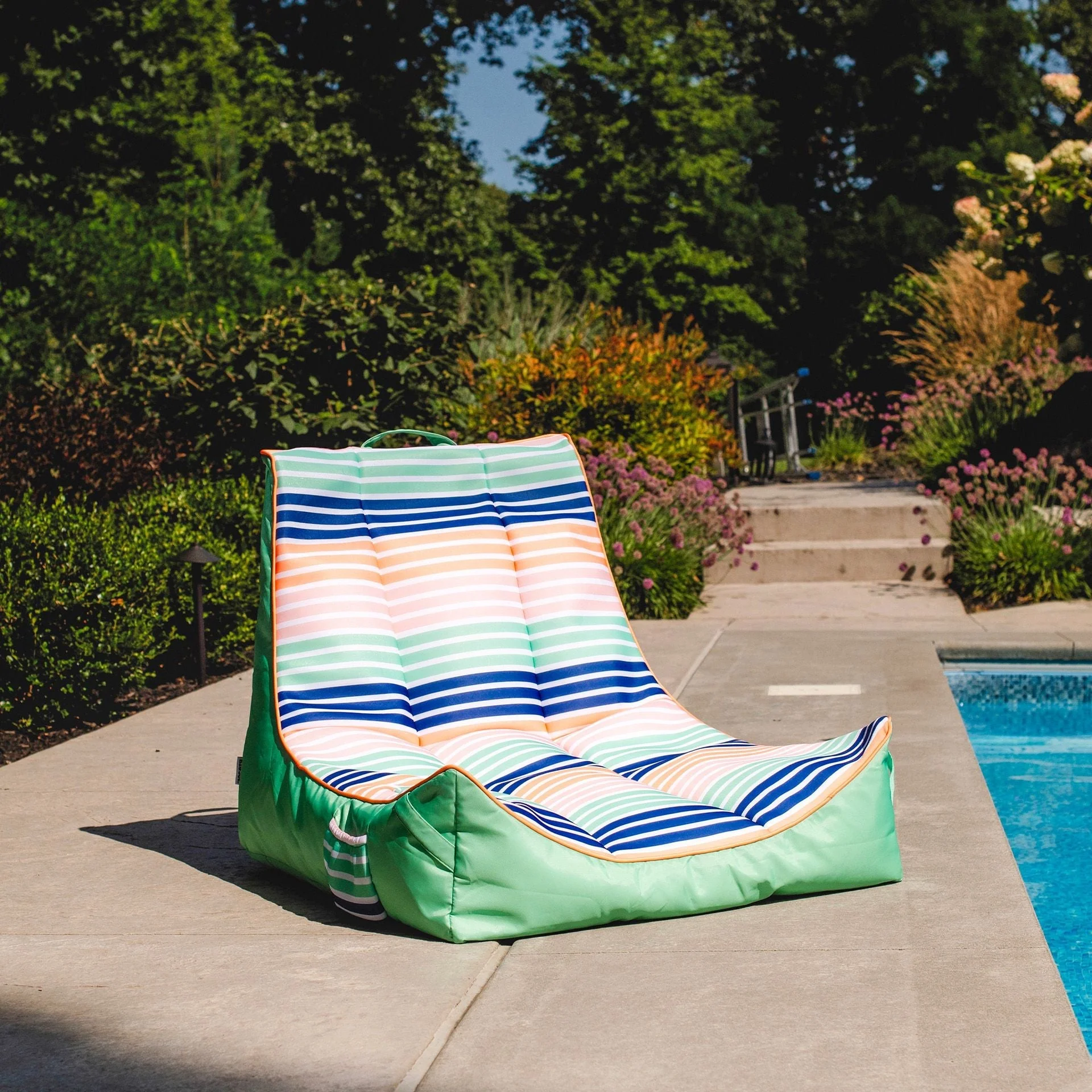 Captain's Pool Float - Image 90