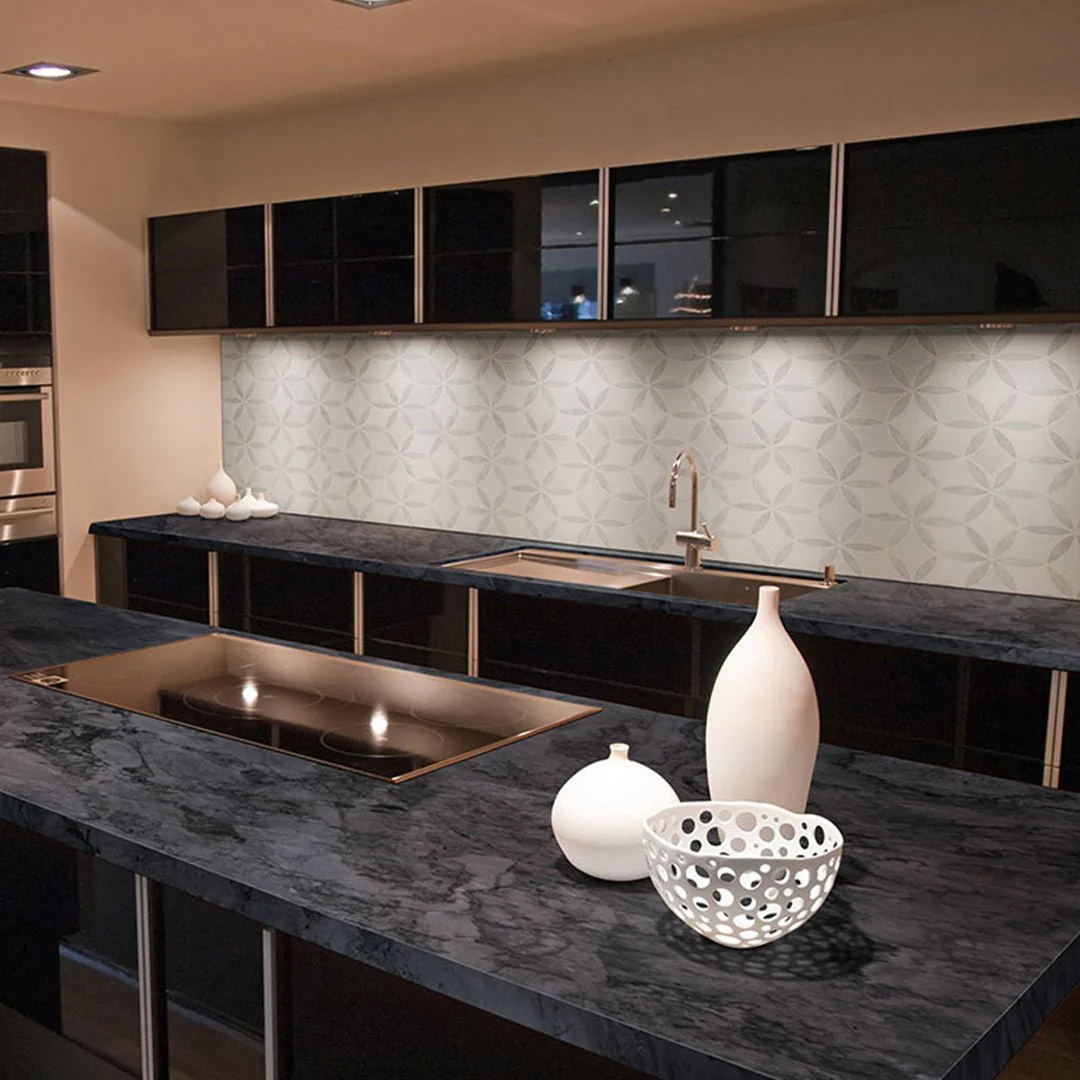 Carrara White La Fleur - Stone Tile - Image 8