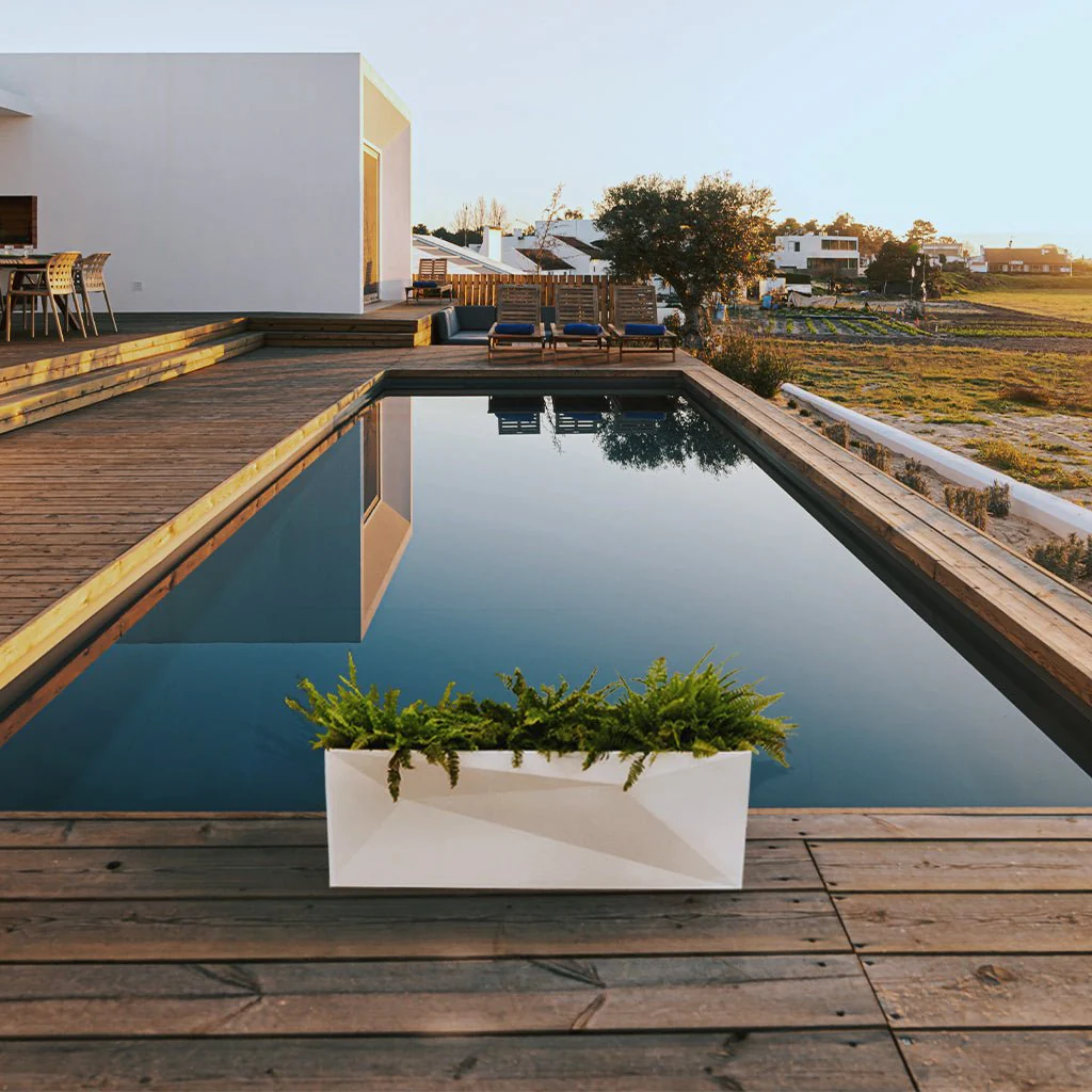 Faz Jardiniere - Modern Patio Accessory