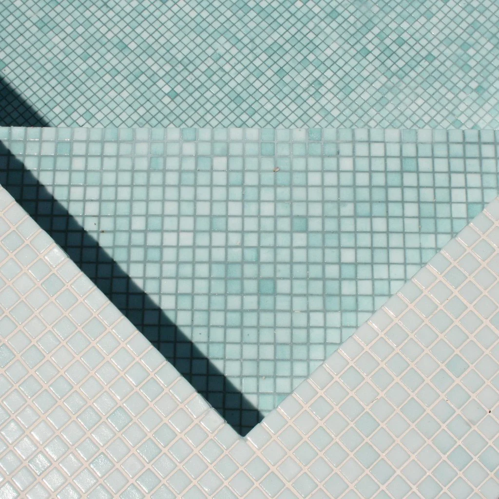 Fog Caribbean Green, 1" x 1" - Glass Tile - Image 4