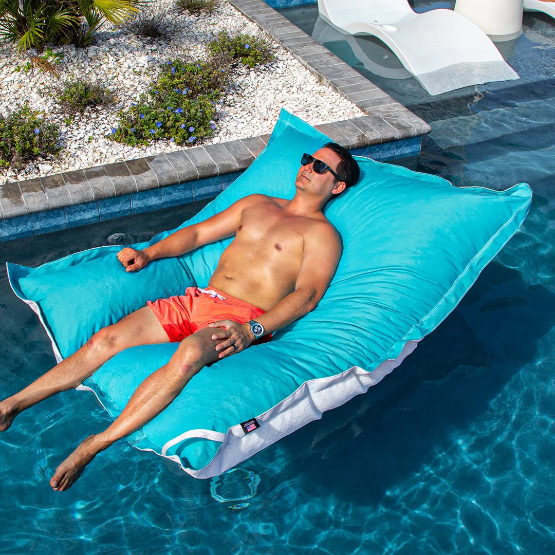 King Kai, Aruba - Luxury Pool Float