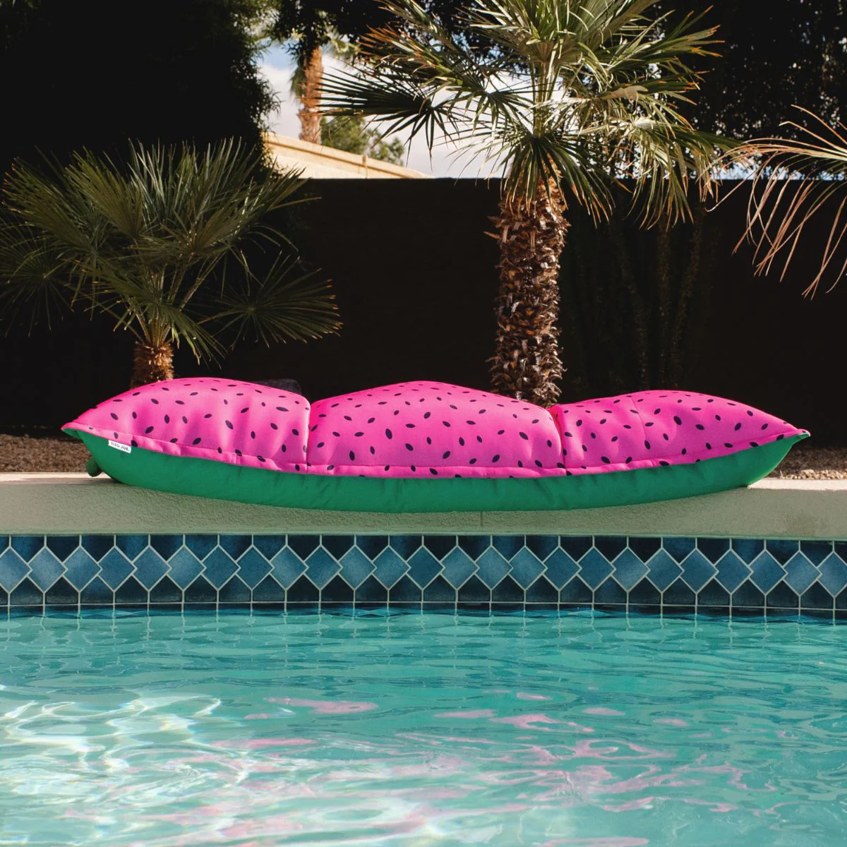Lagoon Lounger - Pool Float - Image 31