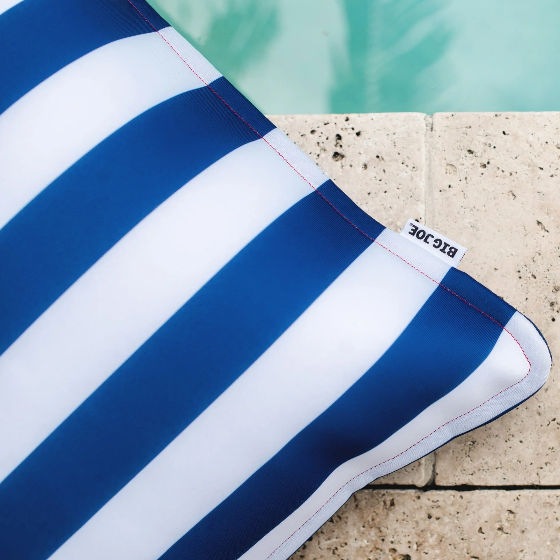 Lagoon Lounger - Pool Float - Image 8