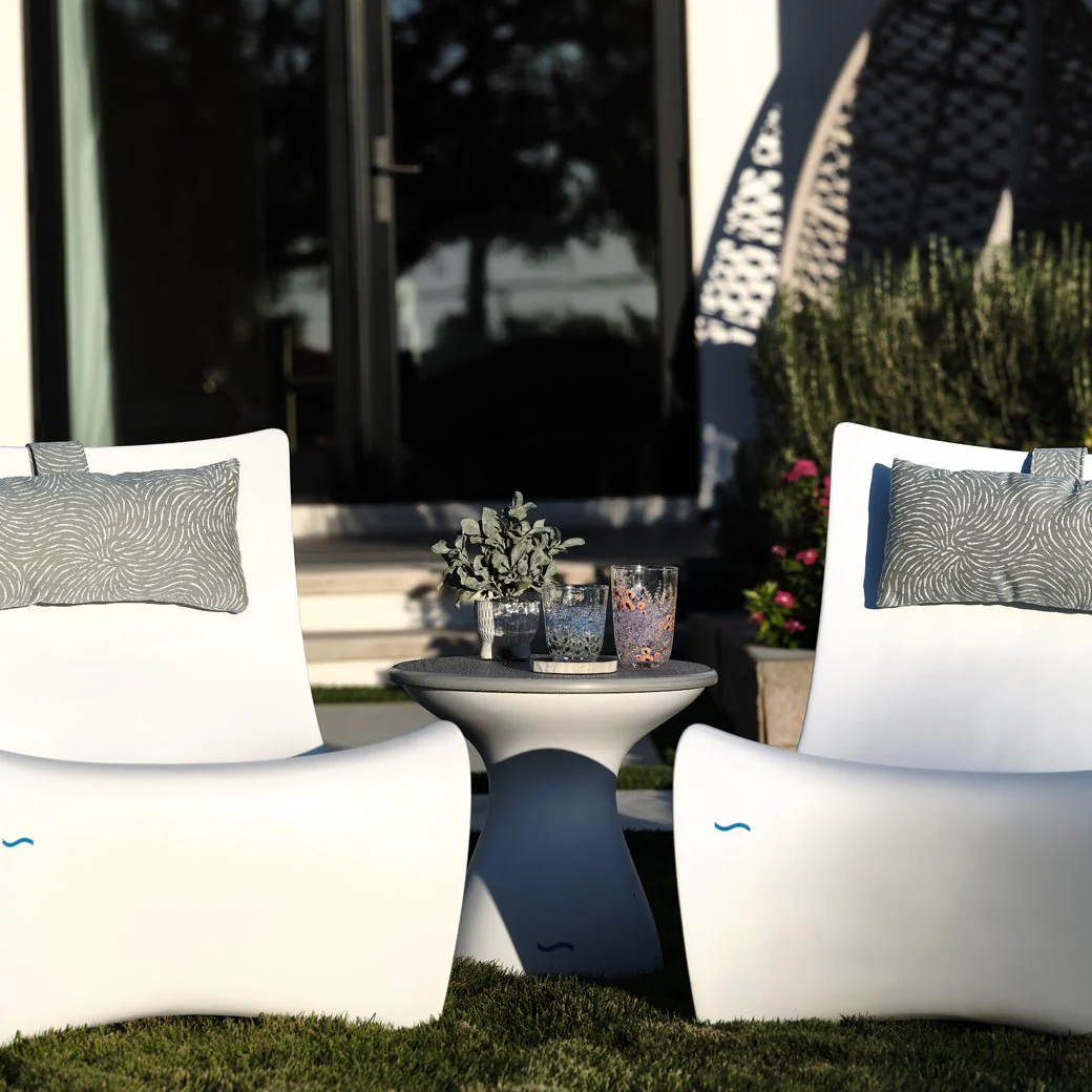 Ledge Lounger Autograph Chair - Luxury Pool & Patio Furniture - Image 6