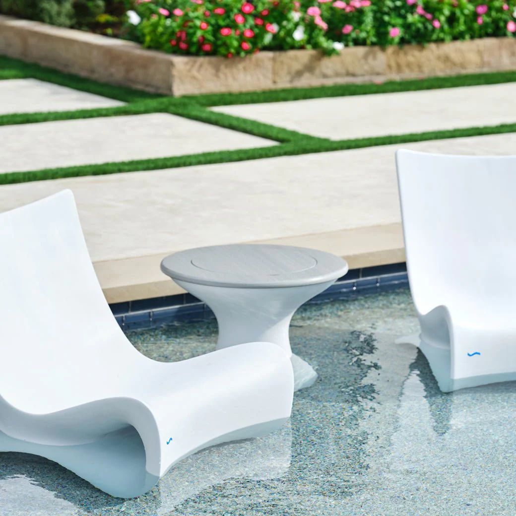 Ledge Lounger Autograph Tall Ice Bin Side Table - Pool & Patio Table - Image 5