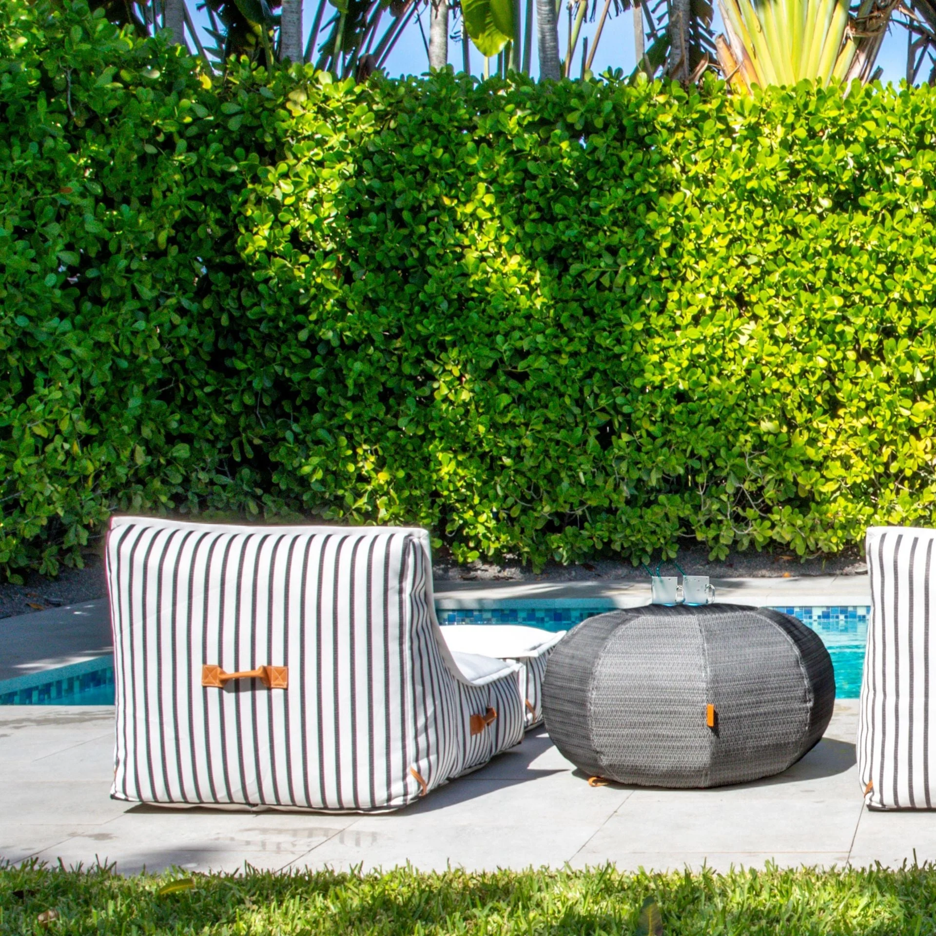 Lux Pouf - Patio Accessory - Image 3