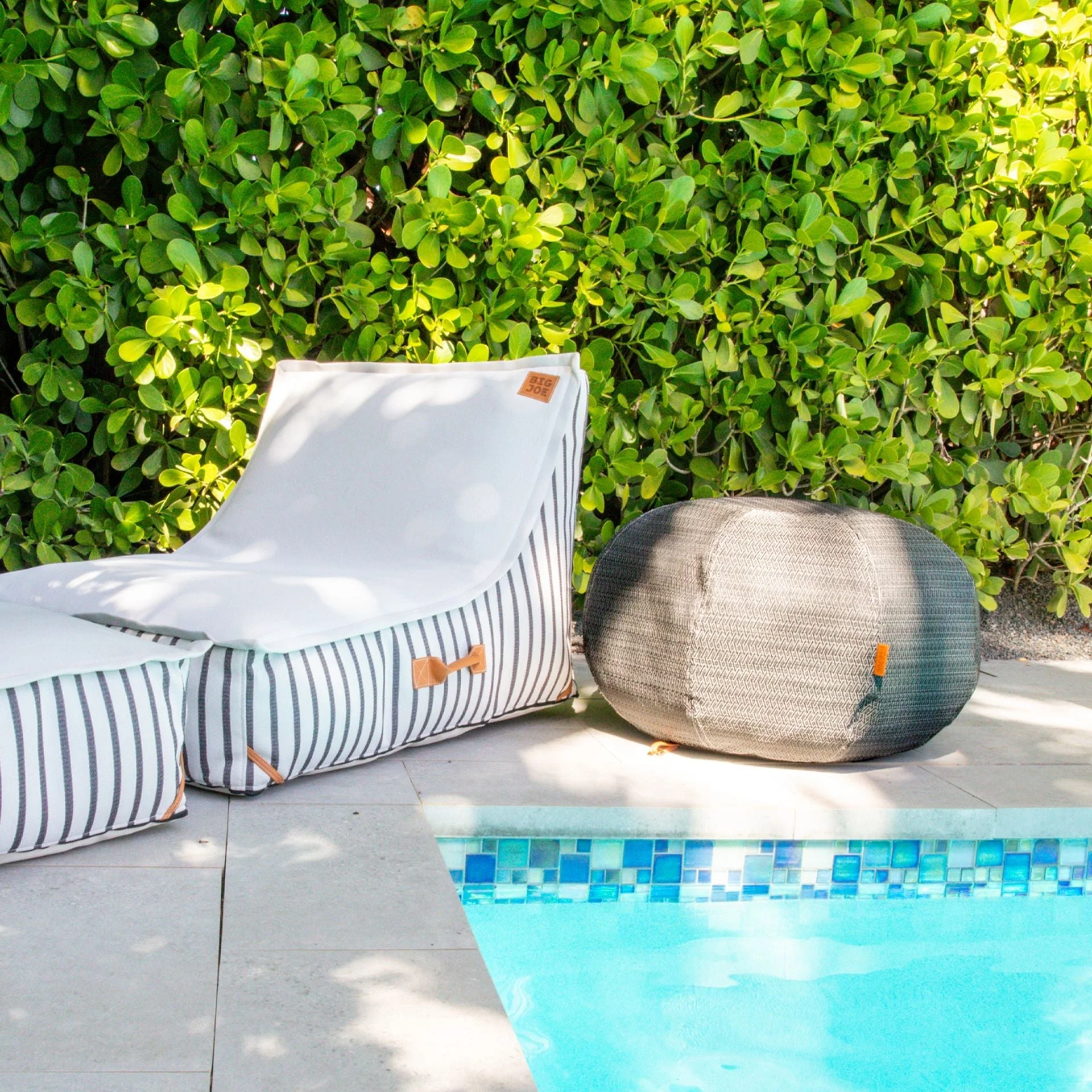 Lux Pouf - Patio Accessory - Image 4