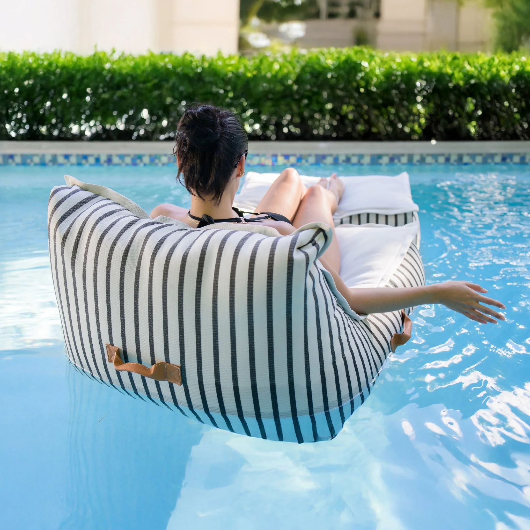 Lux Sealander® - Pool Float - Image 9