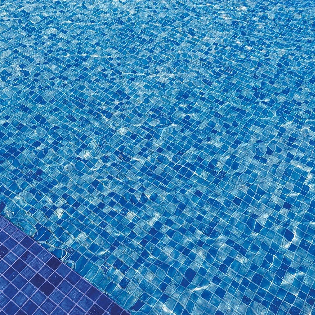 OP 25.02, 1" x 1" Glass  Tile - Image 5