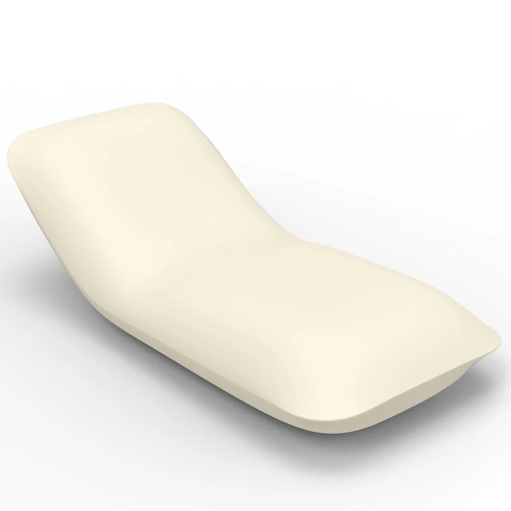 Pillow Sun Chaise - Luxury Pool Lounger - Image 10
