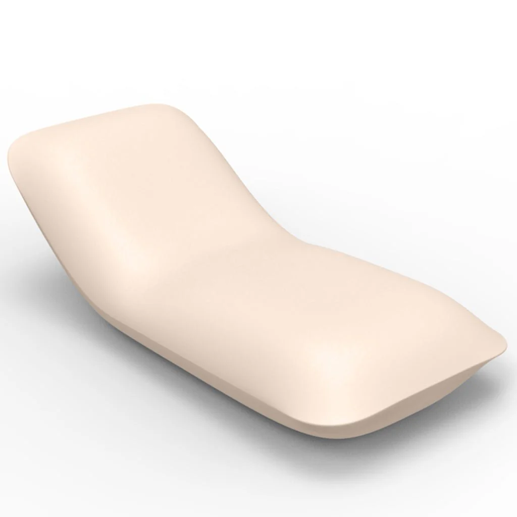 Pillow Sun Chaise - Luxury Pool Lounger - Image 9