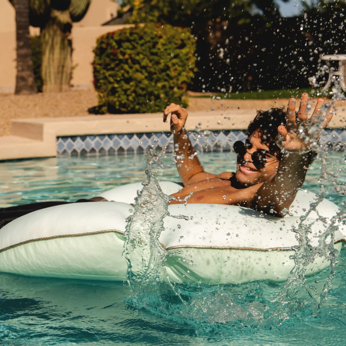 Sand Dollar - Pool Float - Image 4