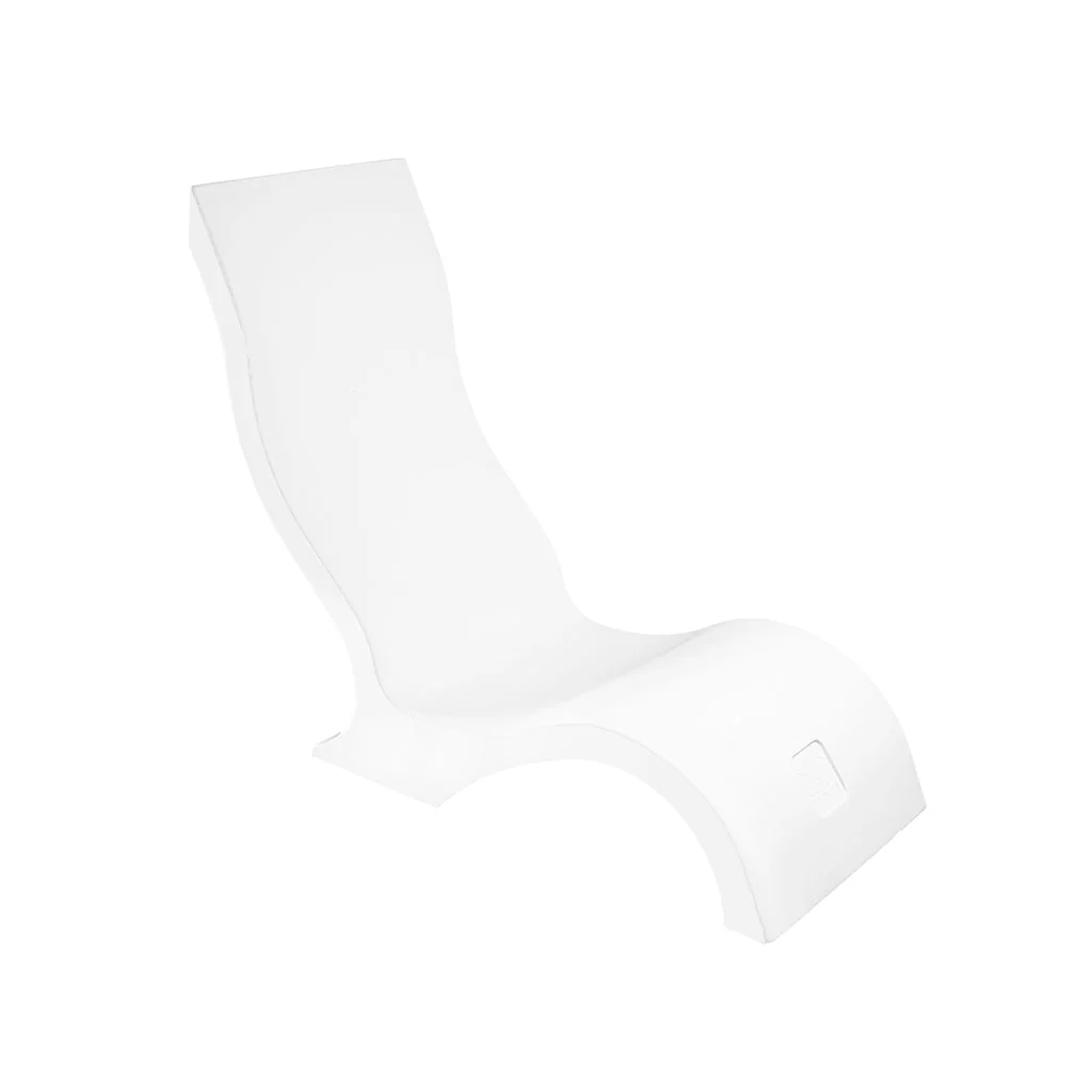 Ledge Lounger Signature Chair - Luxury Pool & Patio Furniture - Image 8