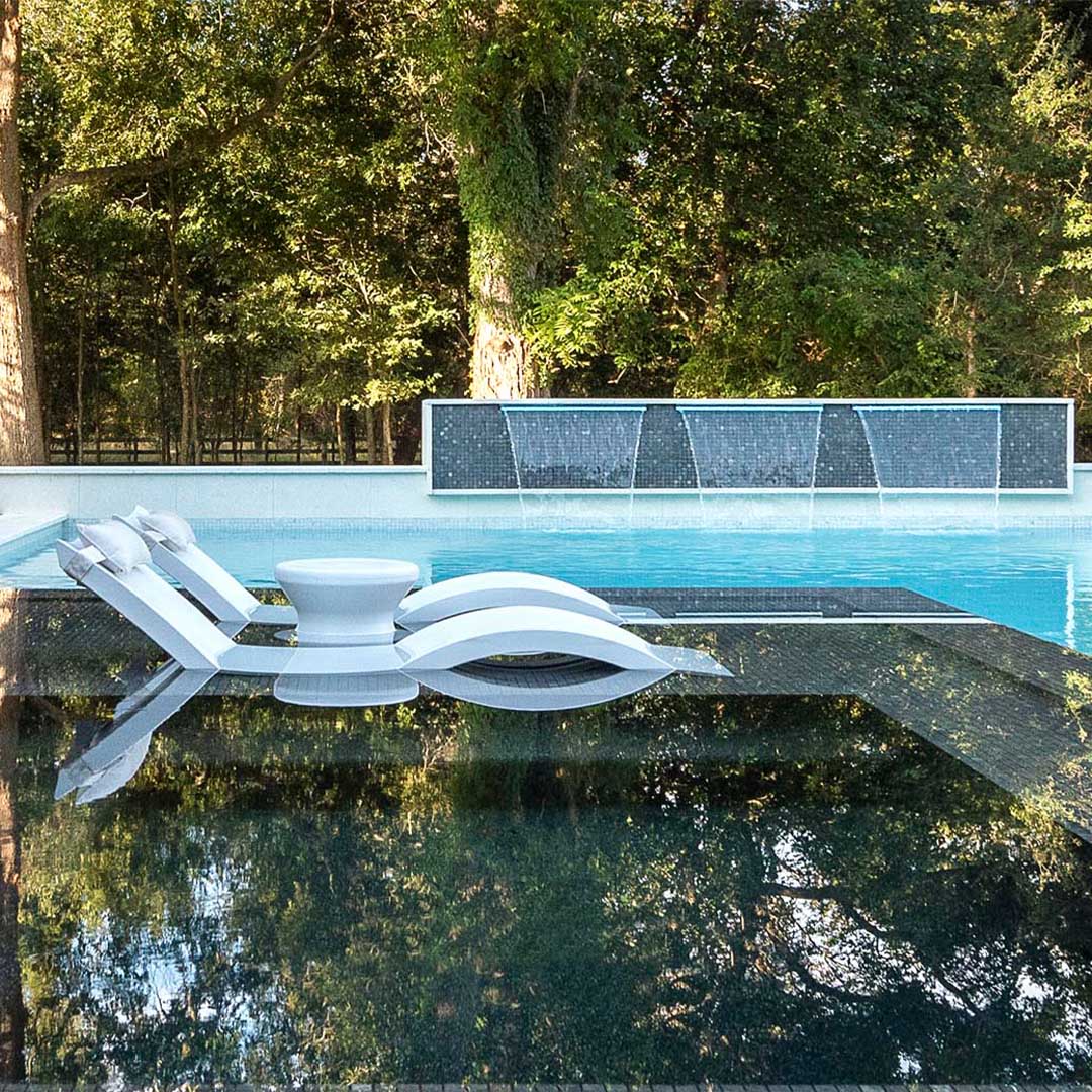 Ledge Lounger Signature Chaise - Luxury Pool & Patio Furniture - Image 4