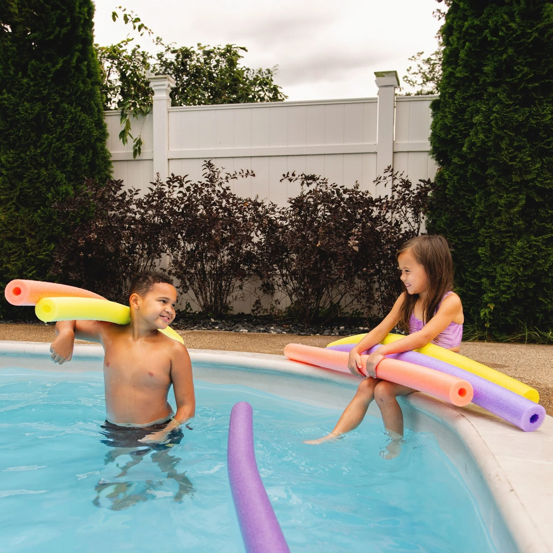 Super Swim Noodle 20Pk - Pool Float - Image 4