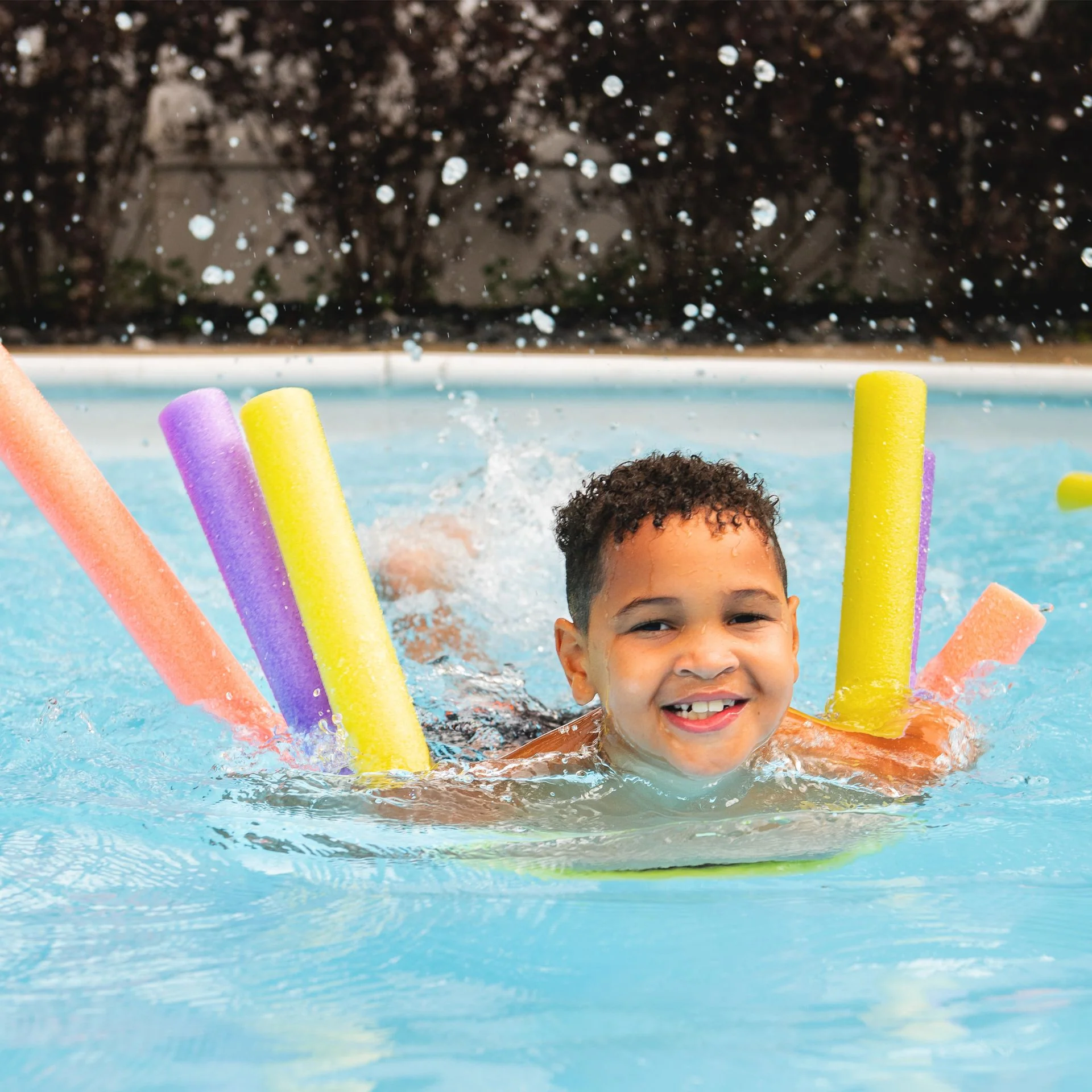 Swim Noodle 40Pk - Pool Float - Image 4