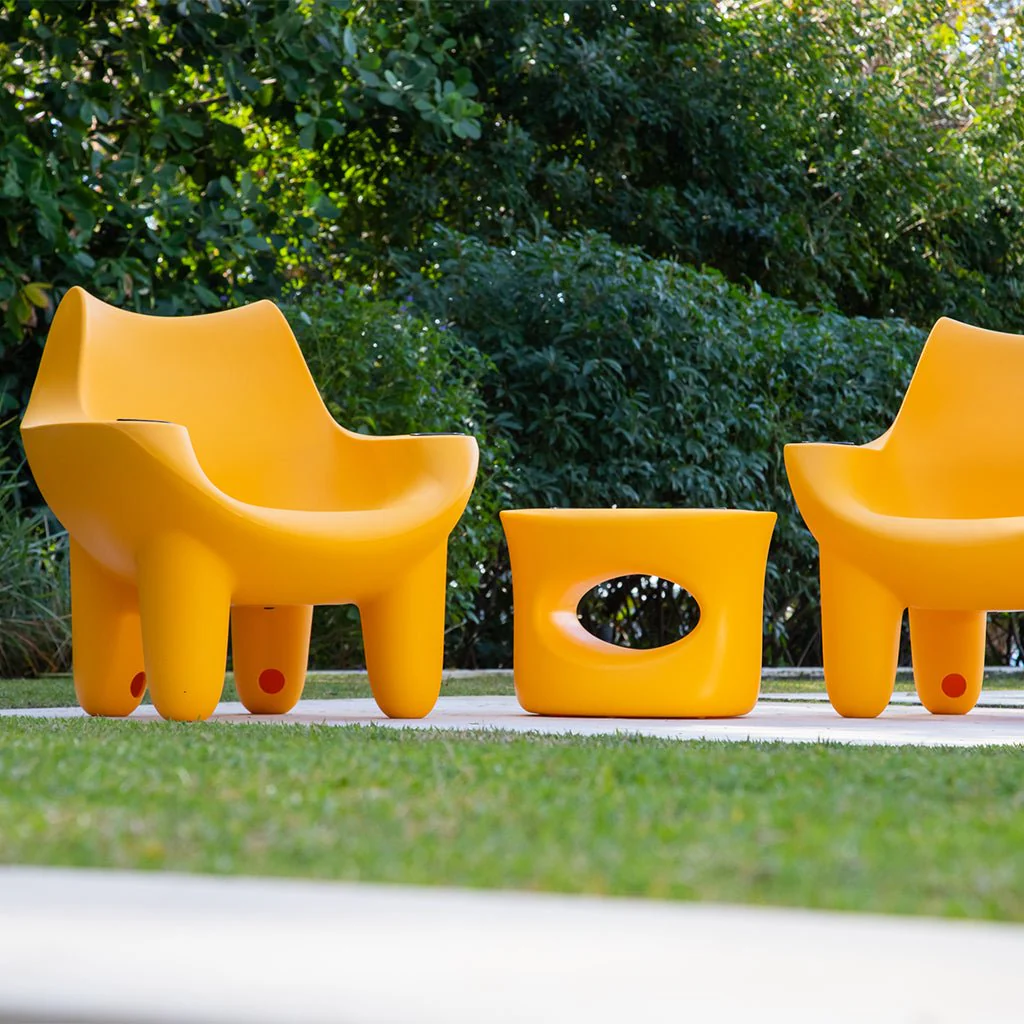 Mibster Chair with White Cupholders (Set of Two) - Luxury Pool Chair - Image 6