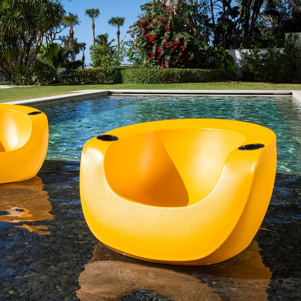 Moon Chair with Black Cupholders (Set of Two) - Luxury Pool Chair - Image 3