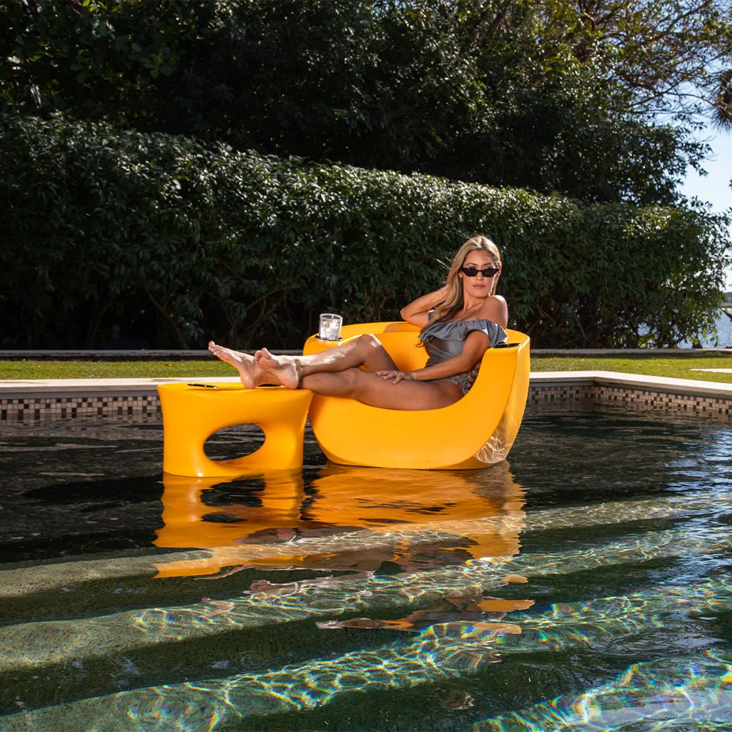 Moon Chair with Black Cupholders (Set of Two) - Luxury Pool Chair - Image 7