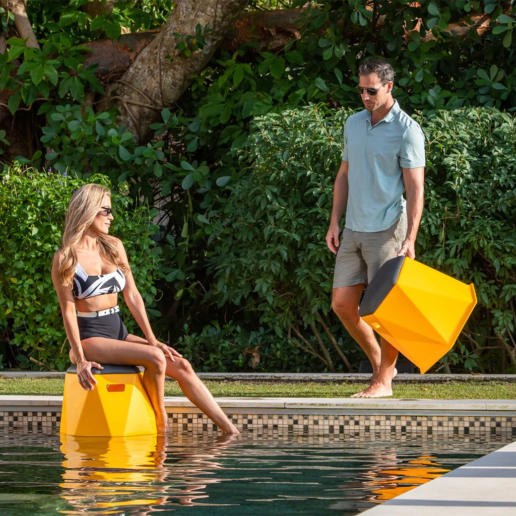 Twisted Hex 18in Stool/Side Table (2 Pack) - Pool & Patio Table - Image 4