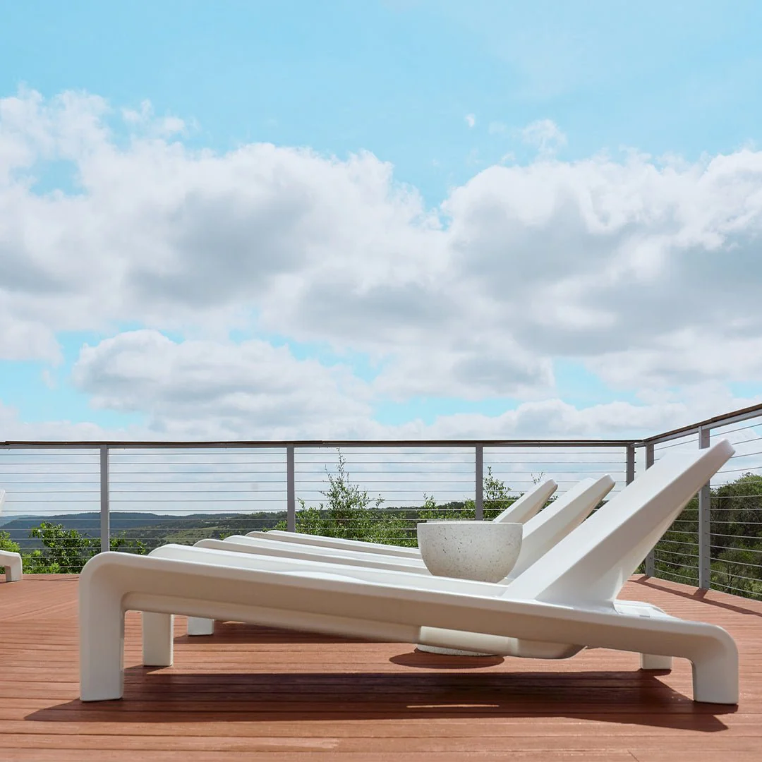 Tupelo Goods Deck Chaise Lounger - Pool & Patio Lounge Chair - Image 5