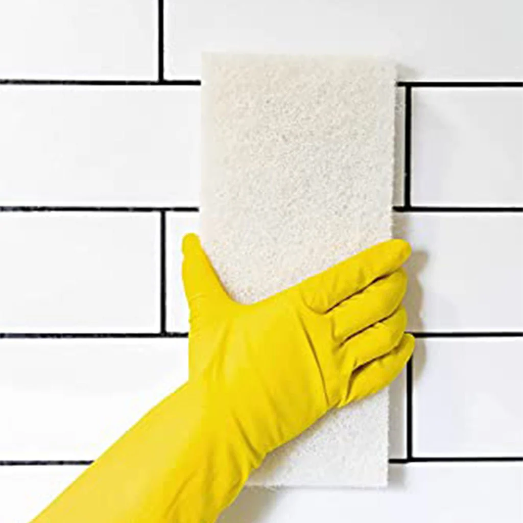 White Scrub Pad - Tile Cleaning Agent - Image 2